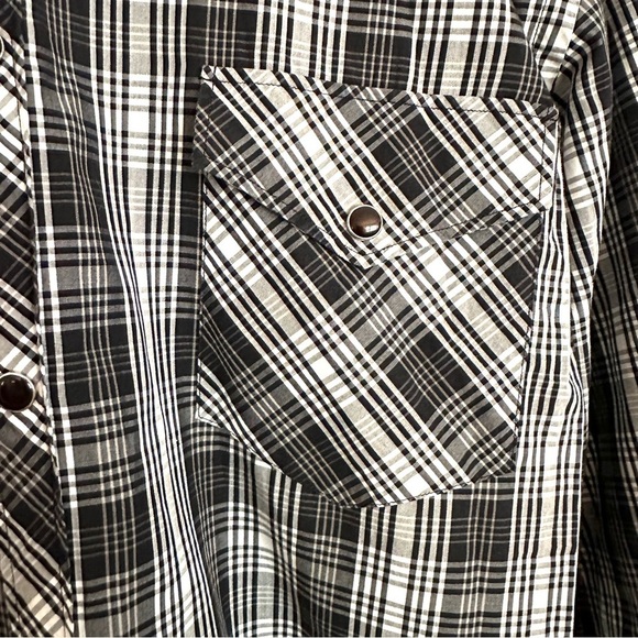 Zara Man Plaid Men’s Button Down Shirt Black White Size Medium - Picture 6 of 12